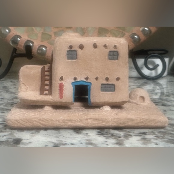 Pueblo Clay Incense and Base Enesco “ Inceinso De Santa Fe” - Picture 5 of 7